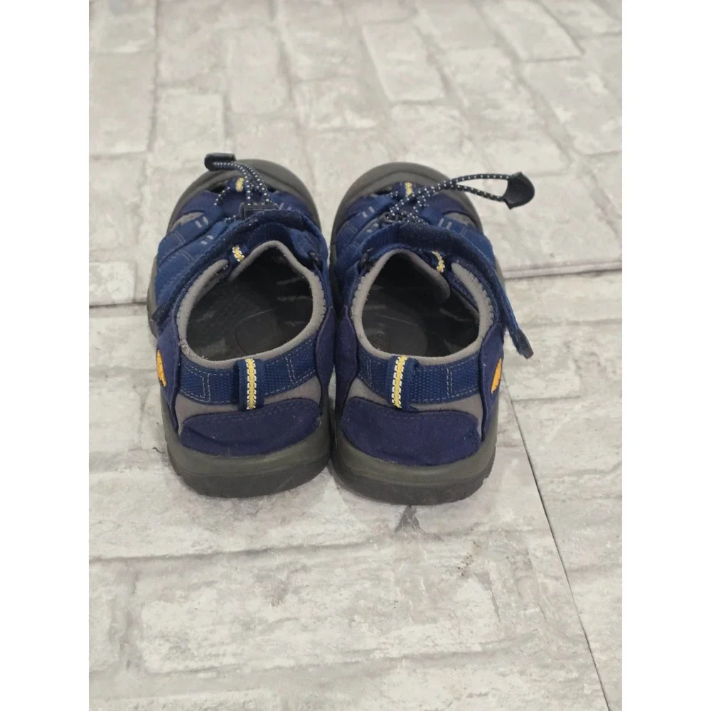 Keen Kid's Unisex Size 3 Newport H2 Closed Toe Water Sandal Blue Gray